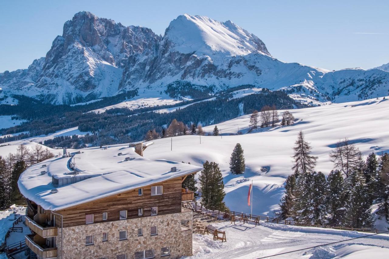 Paradiso Pure.Living Vegan Hotel Alpe Di Siusi Buitenkant foto