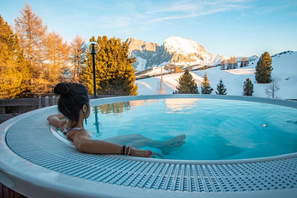 Paradiso Pure.Living Vegan Hotel Alpe Di Siusi Buitenkant foto